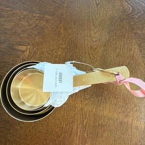Gold Measuring Cups